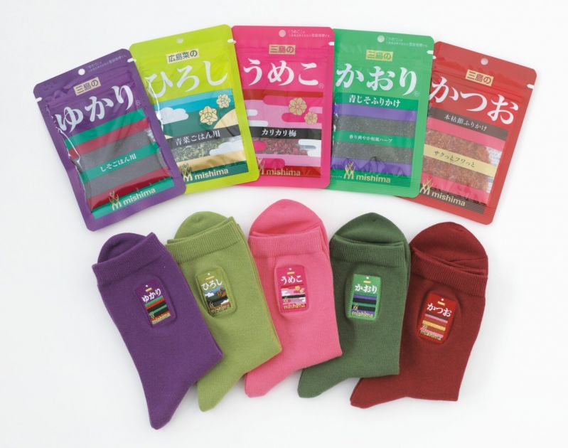 三島食品「ゆかり」×靴下専門店「靴下屋」コラボ第２弾
