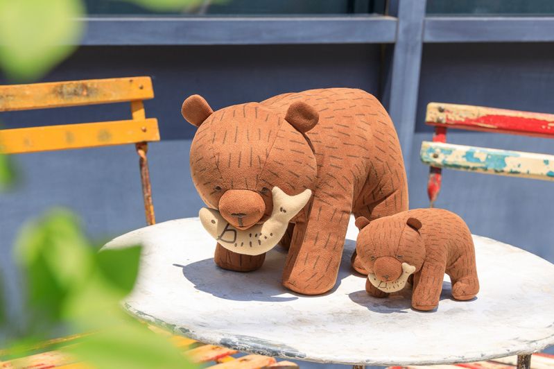 木彫りクマぬいぐるみ