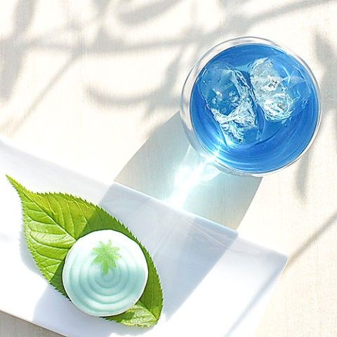 青い緑茶