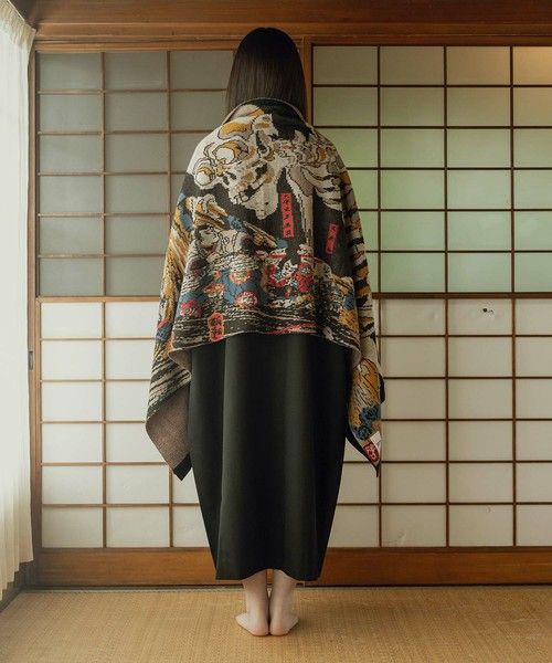 NIPPONIA KNIT STOLE