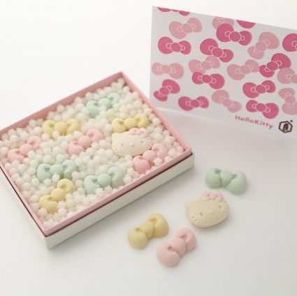 お干菓子 暦（Hello Kitty × 亀屋良長）