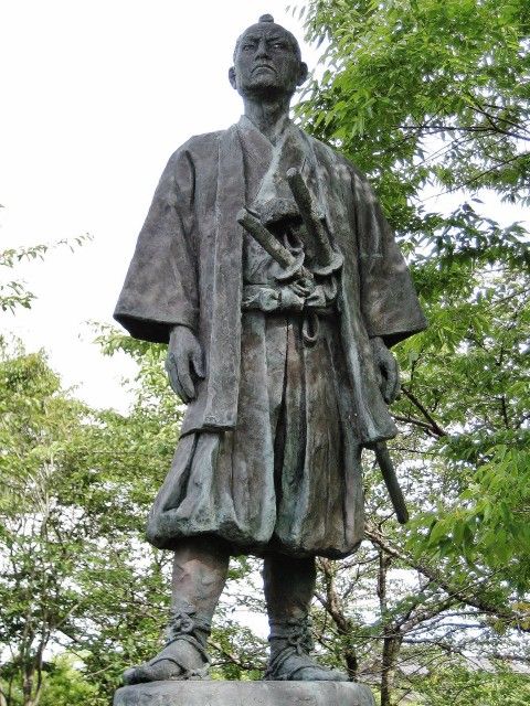 青砥武平次（あおとぶへいじ）