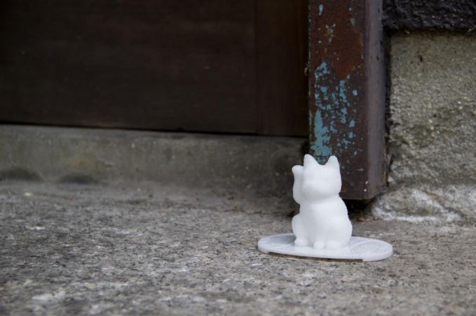 はぴねこ にゃんでも招き猫メーカー