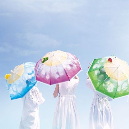 シュワシュワ弾ける クリームソーダの透明傘