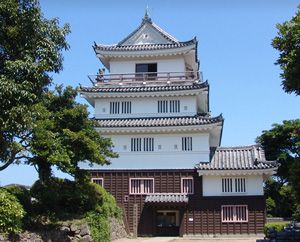 平戸城